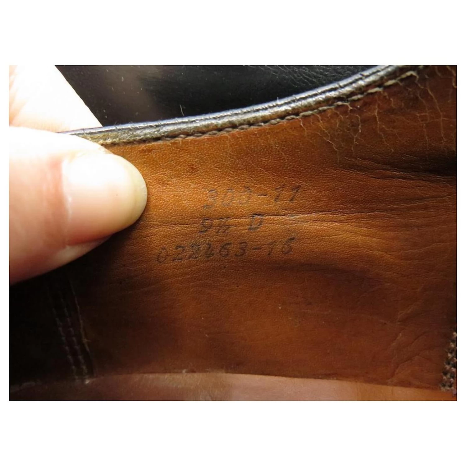 JM WESTON RICHELIEU STRAIGHT TOE SHOES 300 9.5D 43.5 LEATHER + STAINLESS STEEL Black 9 JM WESTON RICHELIEU STRAIGHT TOE SHOES 300 9.5D 43.5 LEATHER + STAINLESS STEEL Black - Image 7