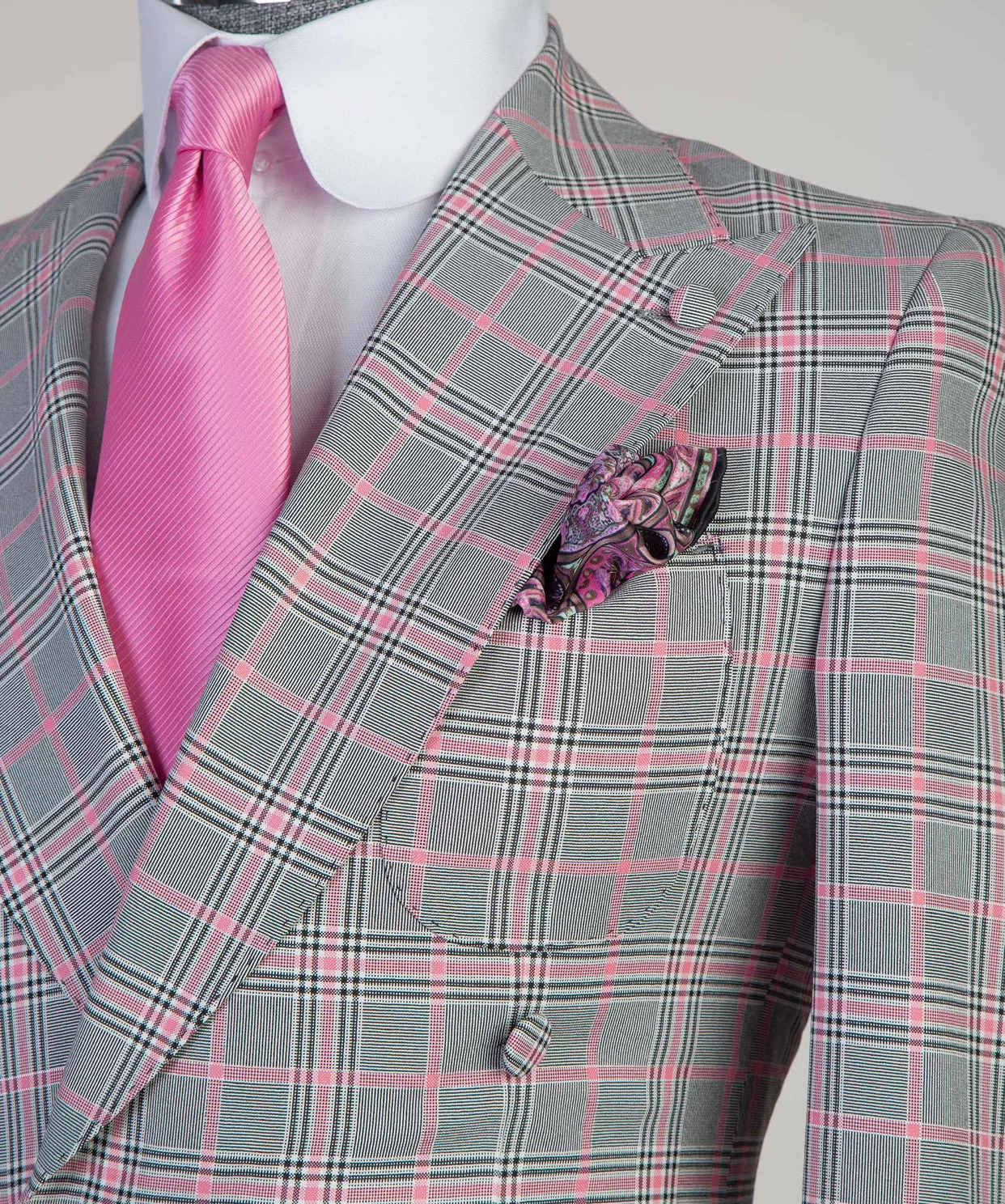 Casual Plaid Suit 5 Casual Plaid Suit - Image 3