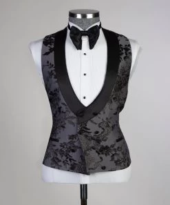 Three-pieces Suits 10 Three-pieces Suits -Jm Menswear PHOTO 2023 02 23 08 19 58