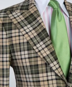 &New Plaid Suit -Jm Menswear PHOTO 2023 04 19 15 01 47
